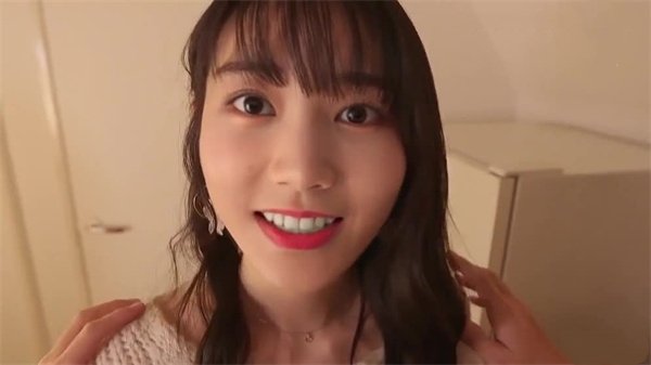 AI-李一桐-女友视角淫乱勾引